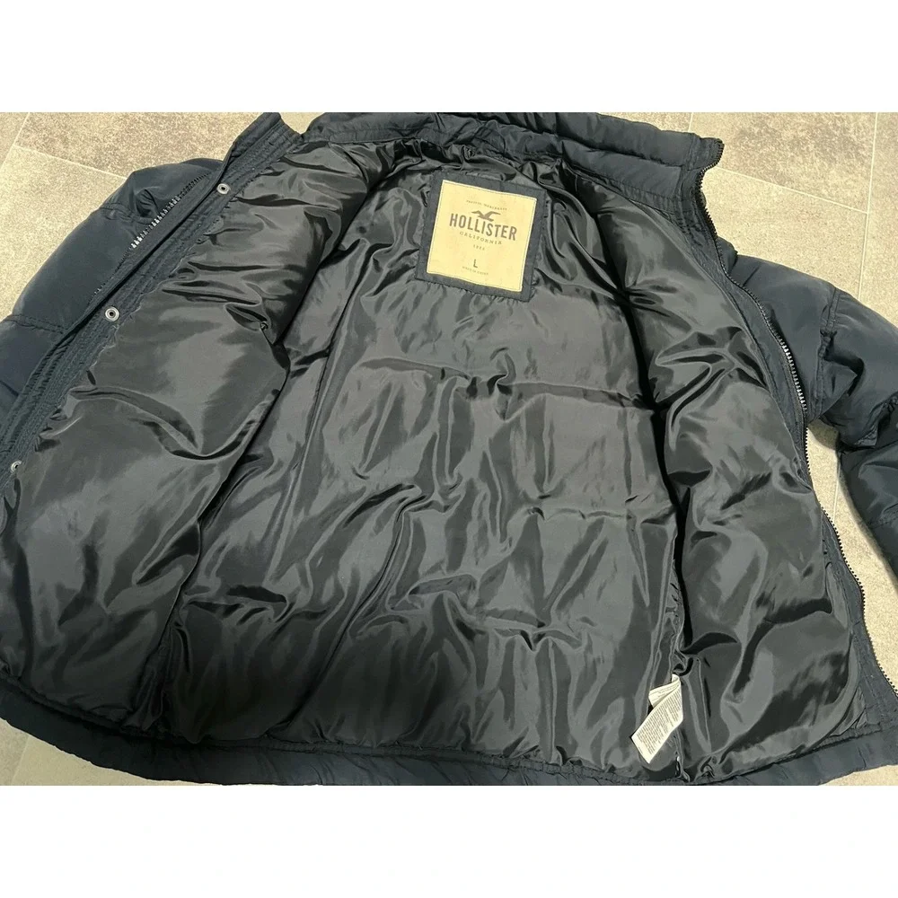 Hollister Men's Puffer Jacket Black Size L Zip Up Winter Coat